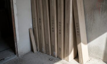 Как правильно хранить керамогранит – вертикально или горизонтально?