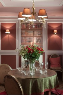 Люстра Maytoni Royal Classic RC0100-PL-05-R