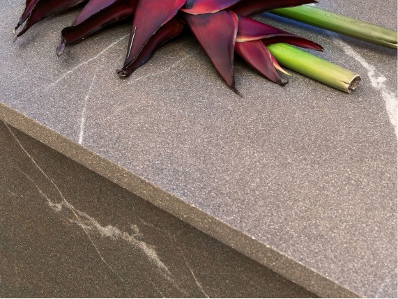 In Side (Laminam Russia)