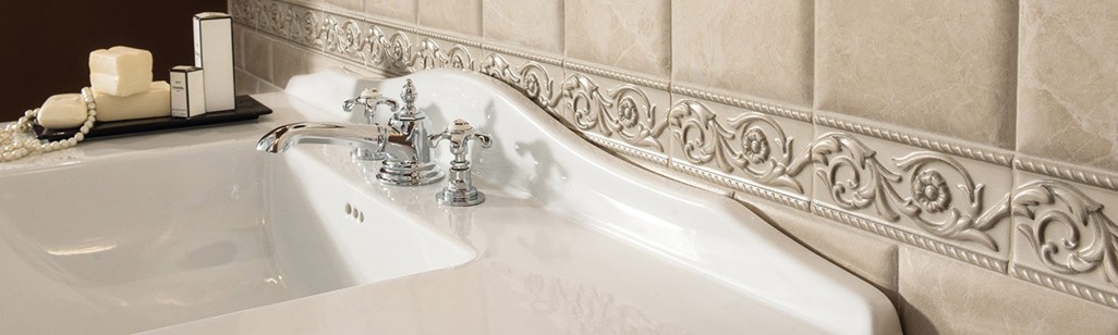 Бордюр Keraben Majestic Bone 7x25 9950