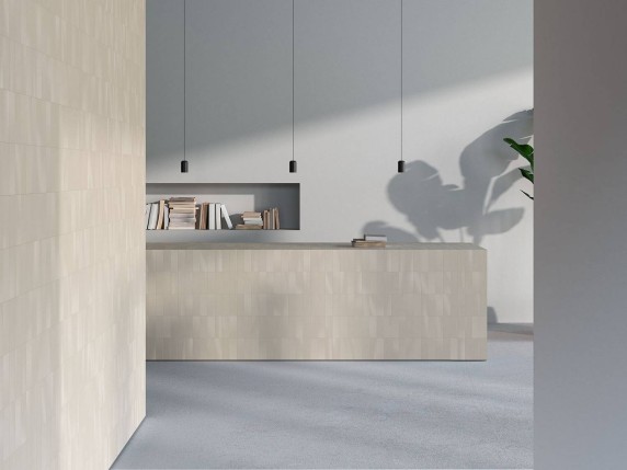 Balance (Living Ceramics)