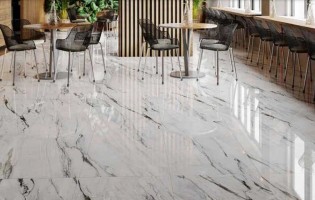 Larvik (Majorca Tiffany)