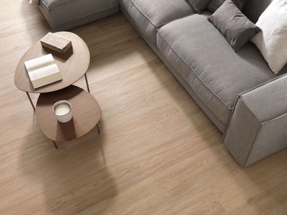 Walnut (Delacora)