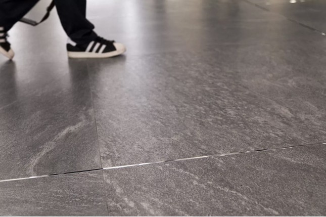 Керамогранит River (Porcelanosa)