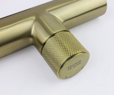 Смеситель для раковины настенный Avantgarde 2021GB бронза Bronze de Luxe