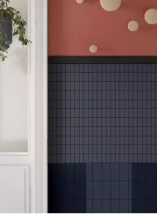 Керамогранит Mutina Din Red Glossy 7.4x15 KGDG39