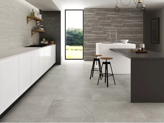 Marbella (Goldis Tile)