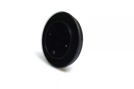 Терморегулятор AURA Ronda 9005 Black Classic