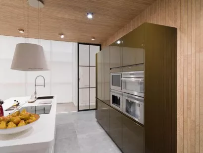 Керамогранит Porcelanosa Oxford Silver Pr 14.3x90 P1780015