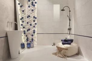 Free Space (Tubadzin)