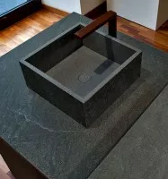 In-side (Laminam Italy)