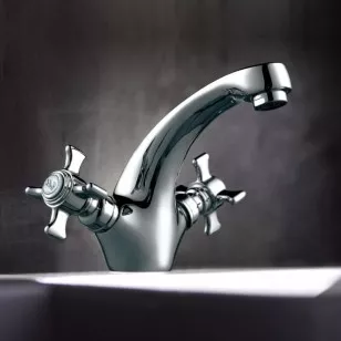 Смеситель для раковины HB1024 хром Haiba